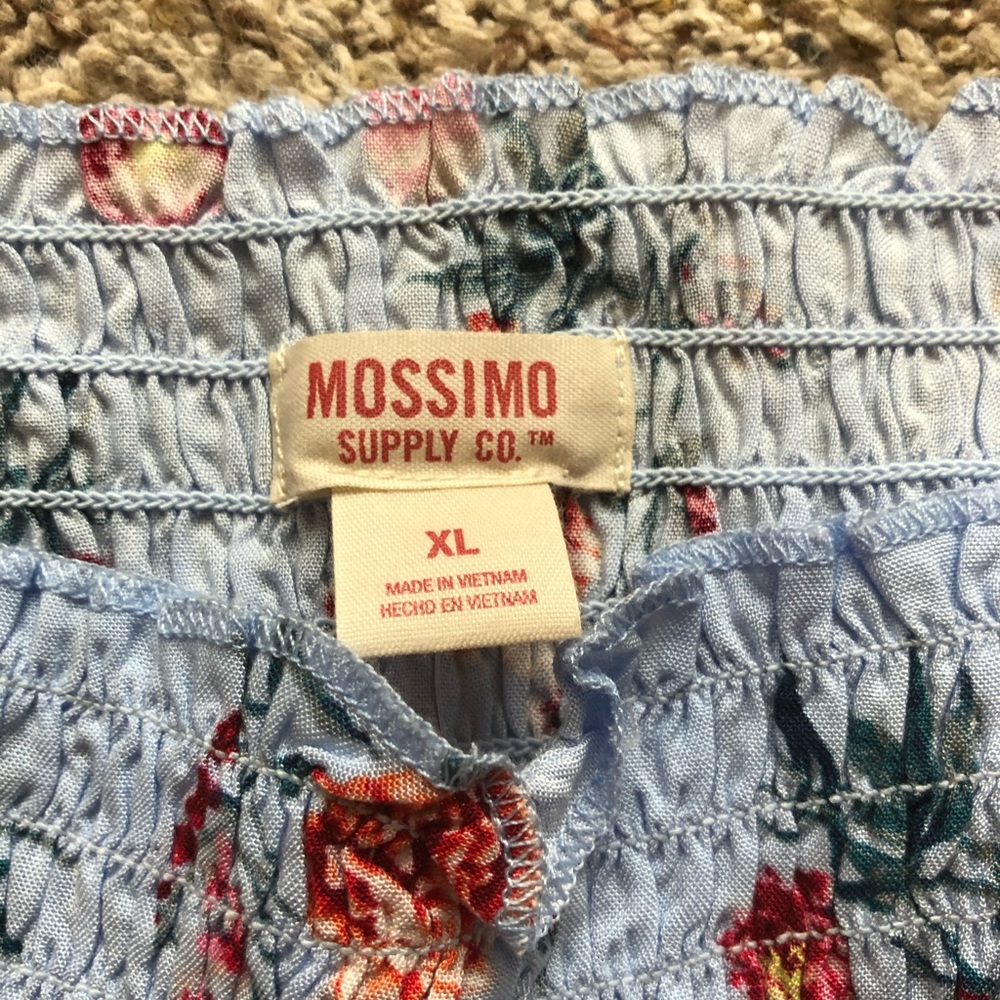 Crop Top - Picture 3 of 5